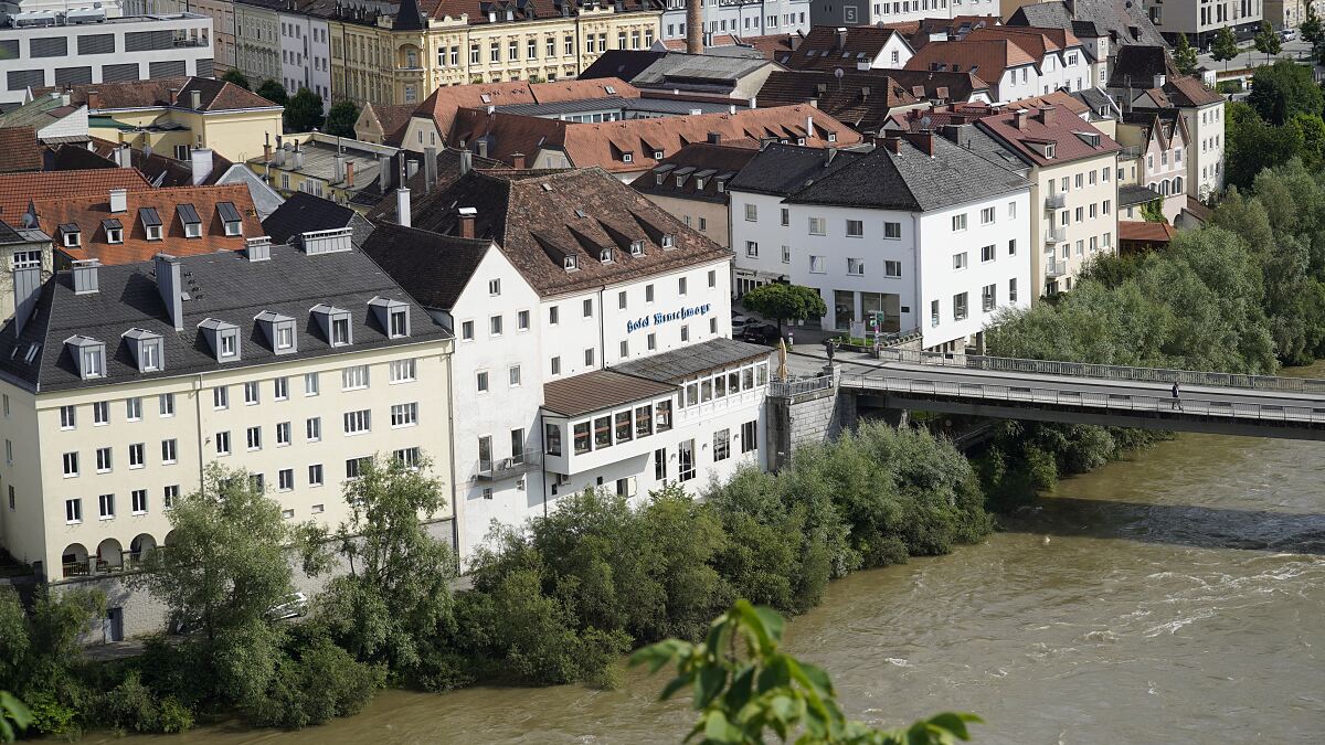 PW - 34 - Heimatleuchten - Steyr - Liebe im Überfluss 
