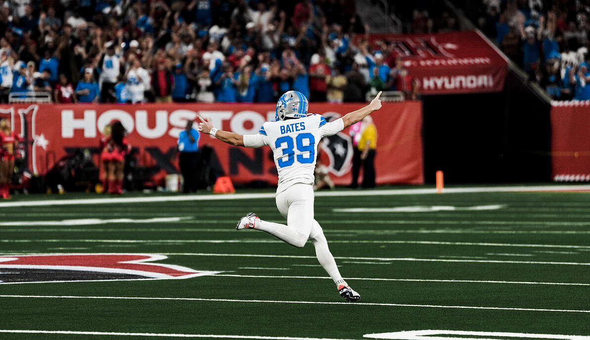 PW - 00 - NFL