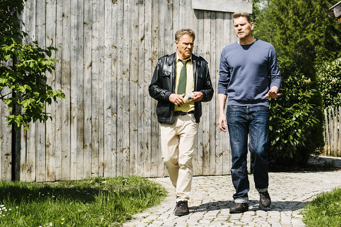 PW - 37 - Hubert und Staller - Hals und Beinbruch