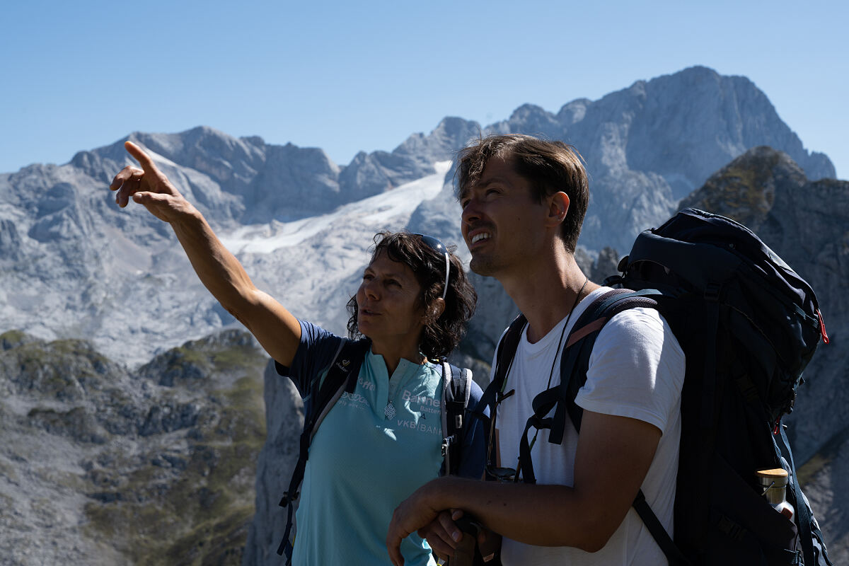 PW - 38 - Bergwelten - Zu Fuß durchs Salzkammergut - Weitwandern am Berge-Seen-Trail