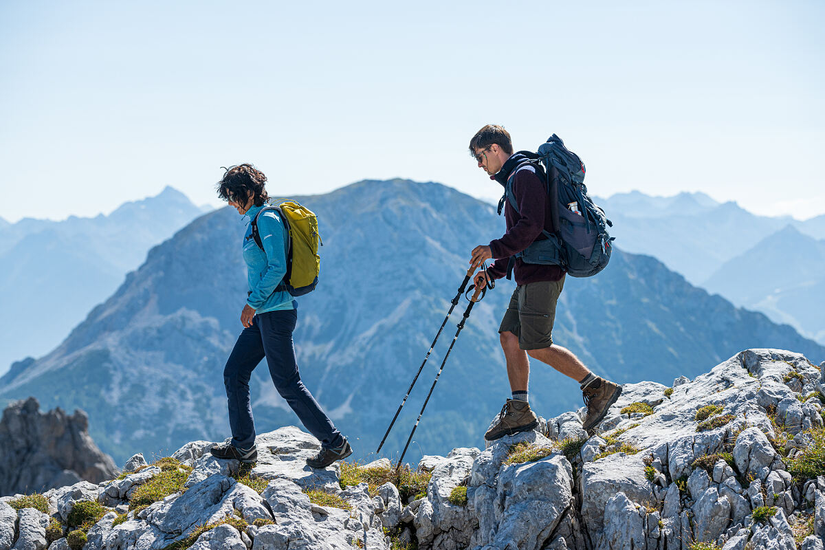 PW - 38 - Bergwelten - Zu Fuß durchs Salzkammergut - Weitwandern am Berge-Seen-Trail