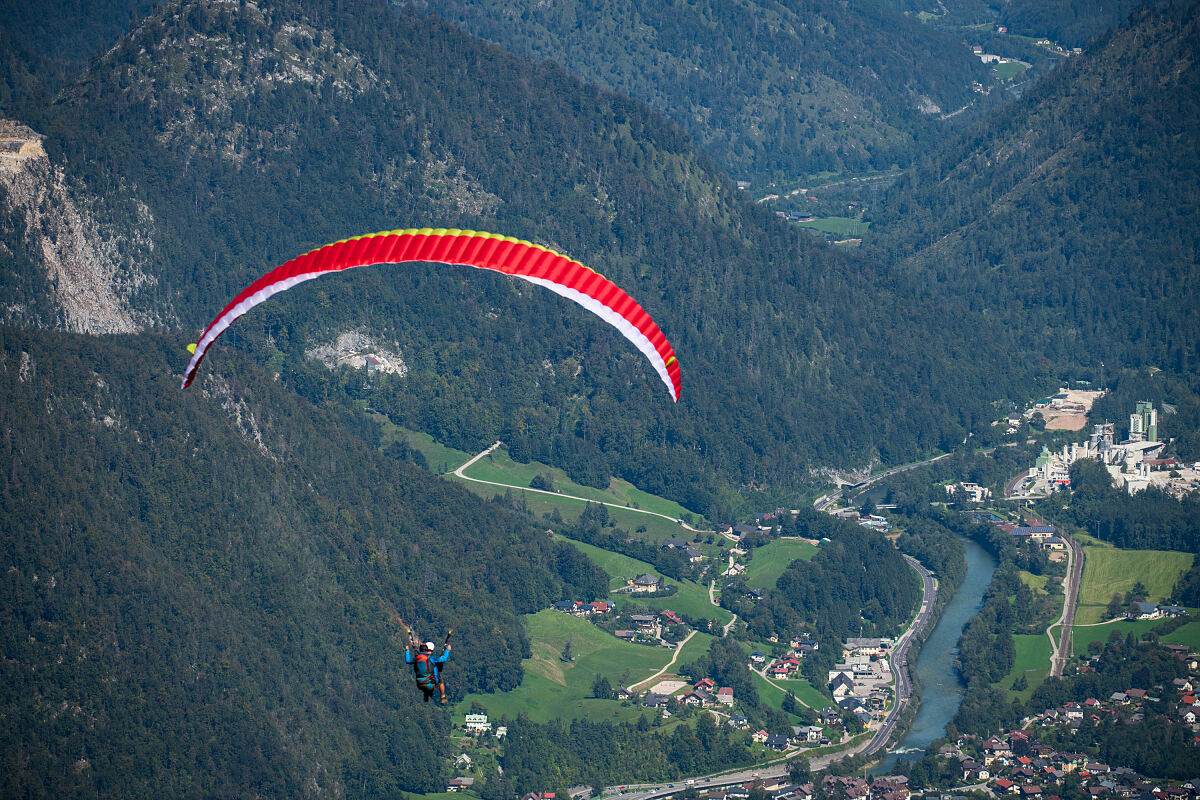 PW - 38 - Bergwelten - Zu Fuß durchs Salzkammergut - Weitwandern am Berge-Seen-Trail