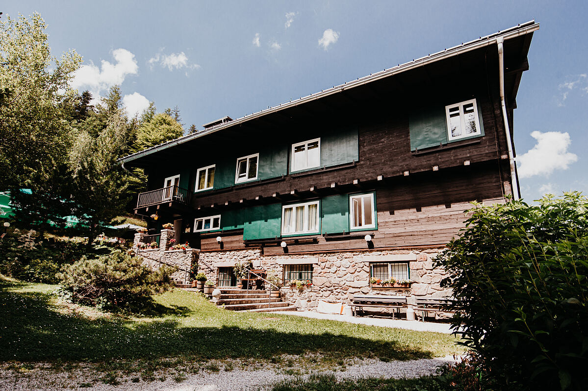 PW - 41 - Österreichische Hotellegenden - Traditionshäuser in Familienhand