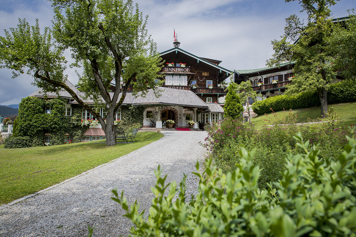 PW - 41 - Österreichische Hotellegenden - Traditionshäuser in Familienhand