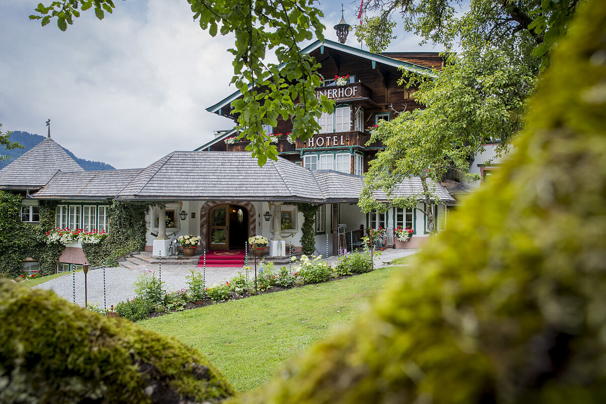 PW - 41 - Österreichische Hotellegenden - Traditionshäuser in Familienhand
