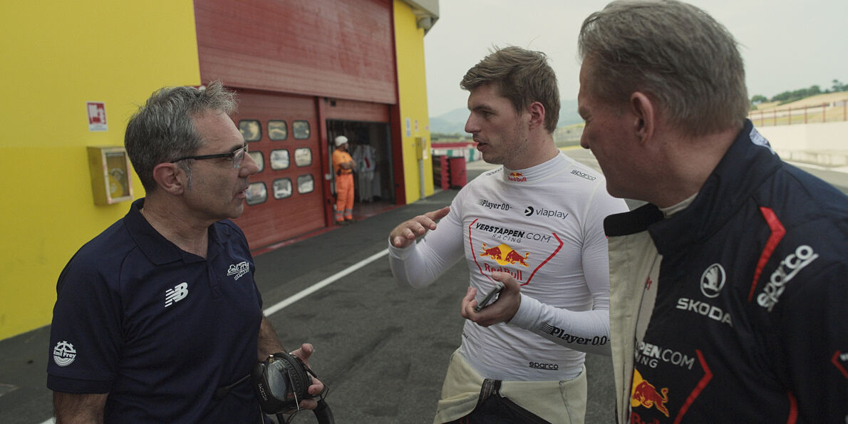 PW - 40 - Max Verstappen - Abseits der Strecke - Aus Liebe zum Rennsport
