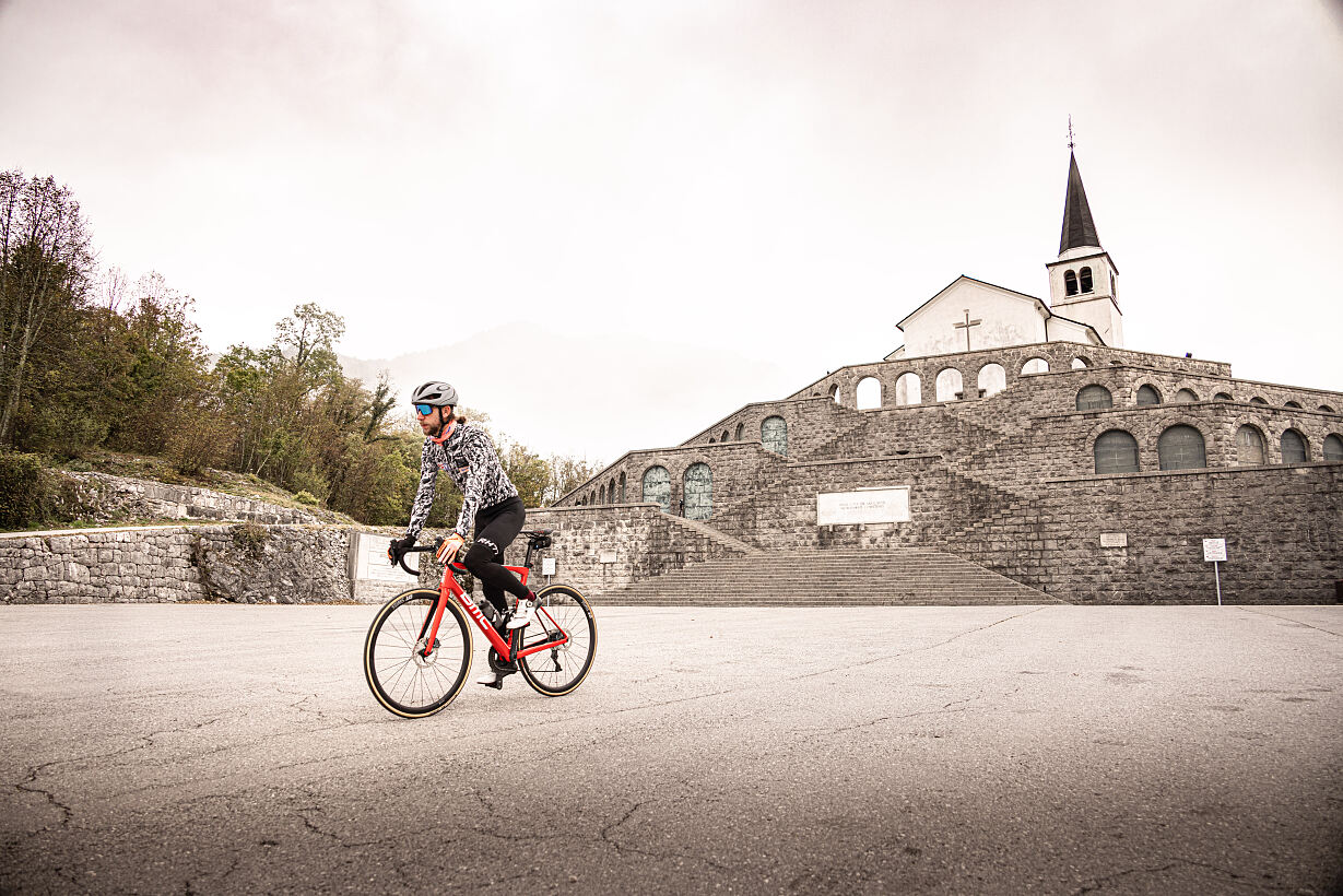 PW - 49 - Bergwelten - Julische Alpen