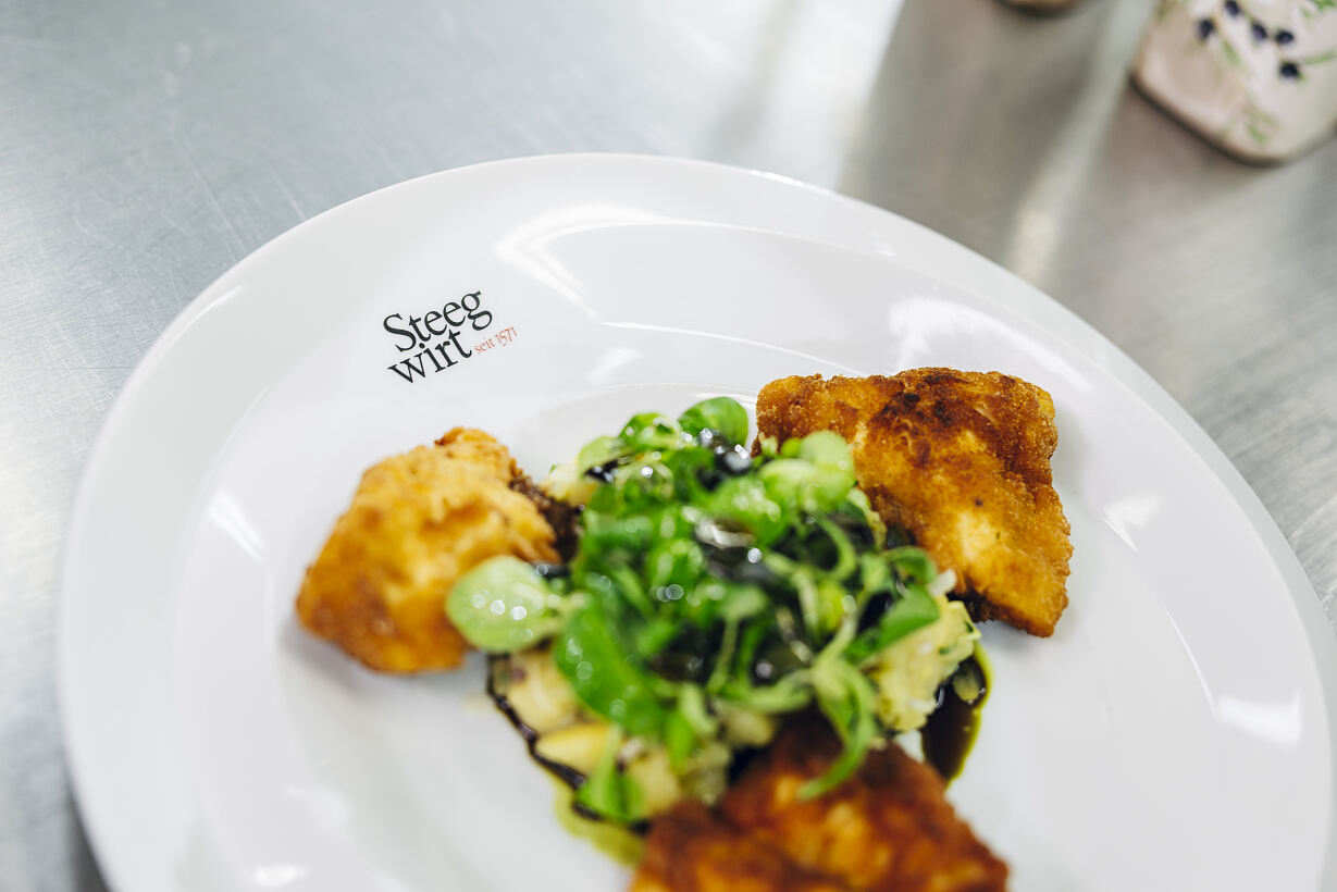 PW - 46 - Heimatleuchten - Fritz, was gibt’s? Heimatküche für Österreichs Nationalteam