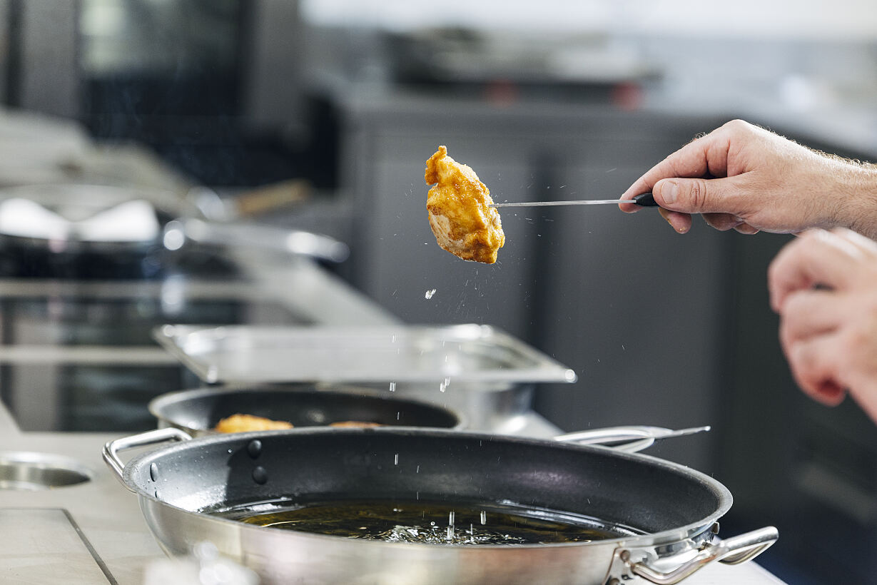 PW - 46 - Heimatleuchten - Fritz, was gibt’s? Heimatküche für Österreichs Nationalteam