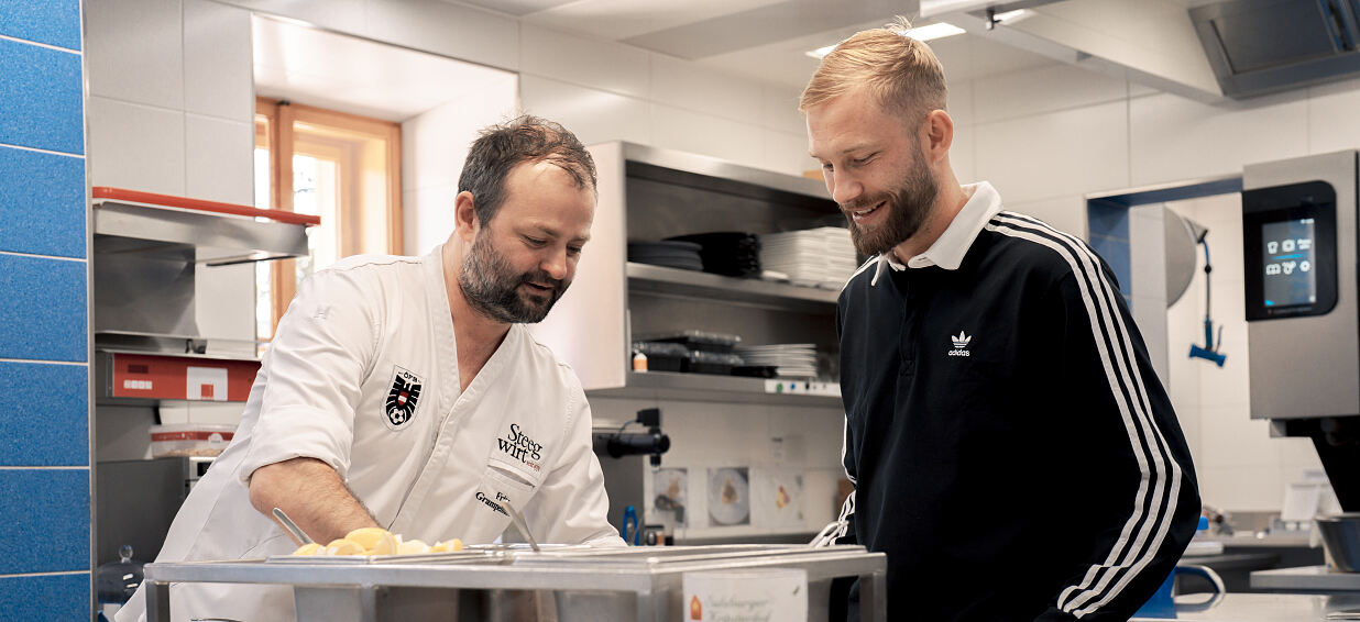 PW - 46 - Heimatleuchten - Fritz, was gibt’s? Heimatküche für Österreichs Nationalteam