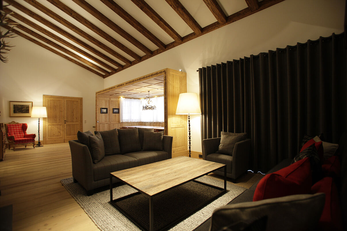 PW - 50 - Österreichische Hotellegenden - Traditionshäuser in Familienhand