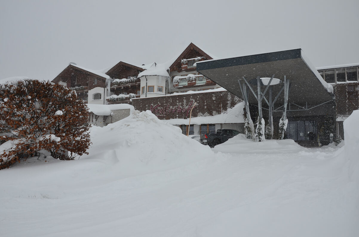 PW - 50 - Österreichische Hotellegenden - Traditionshäuser in Familienhand