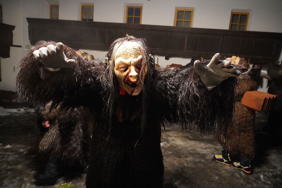 PW - 50 - Hoagascht - Der Klaubauf - Wüde Osttiroler Gstalten