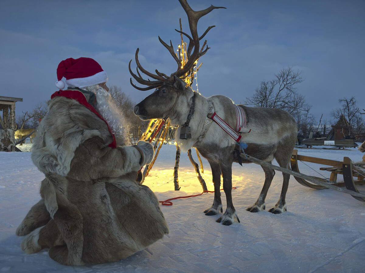 PW - 51 - The Nature of Christmas