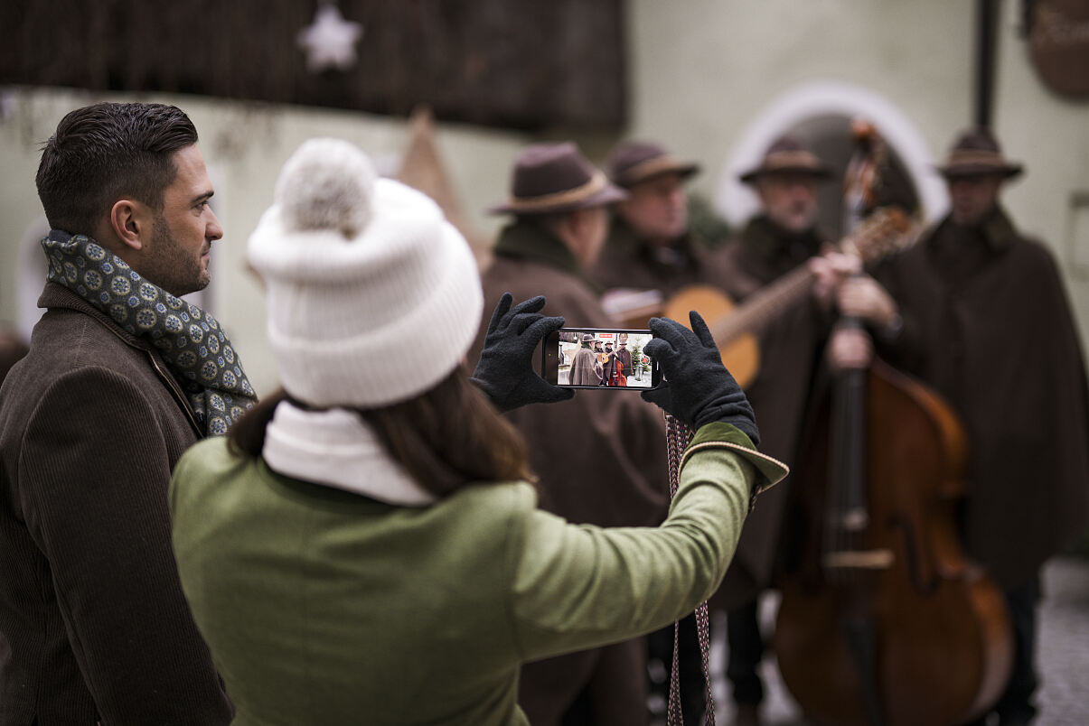 PW - 51 - Heimatleuchten - Weihnachten am Achensee und im Alpbachtal – mit Conny Bürgler und Richard Deutinger