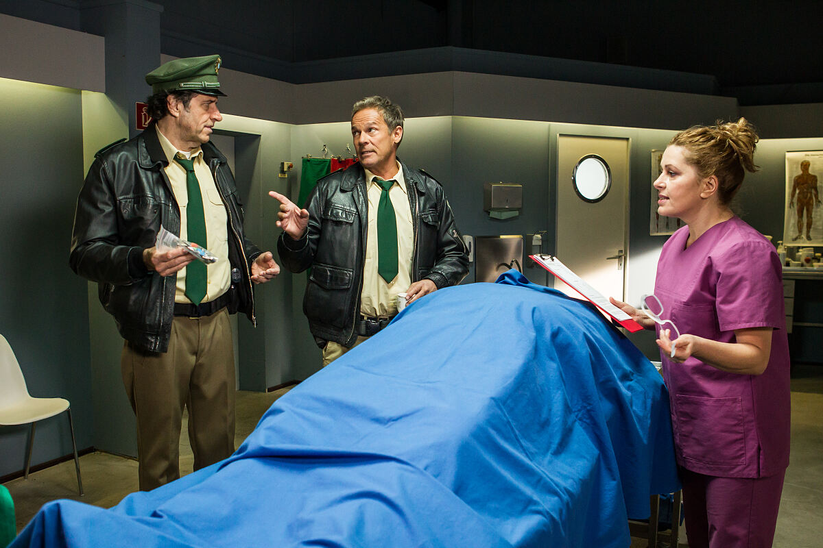 PW - 51 - Hubert und Staller - Hoch versichert, tief gefallen