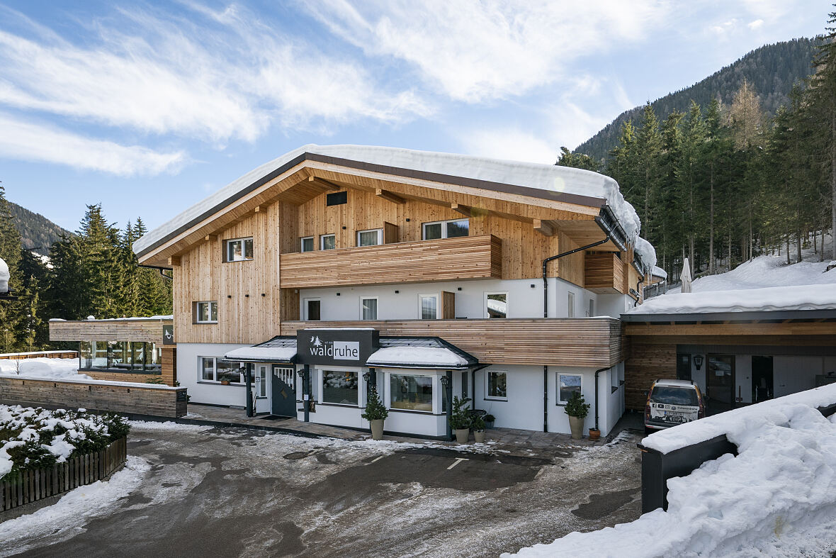 PW - 51 - Österreichische Hotellegenden - Traditionshäuser in Familienhand