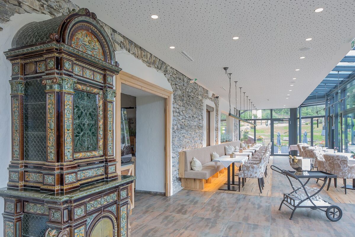 PW - 52 - Österreichische Hotellegenden - Traditionshäuser in Familienhand