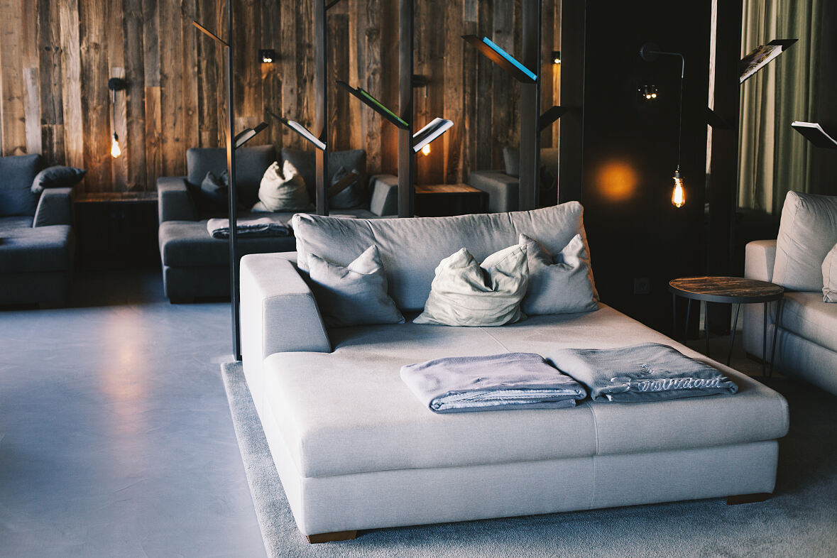 PW - 52 - Österreichische Hotellegenden - Traditionshäuser in Familienhand