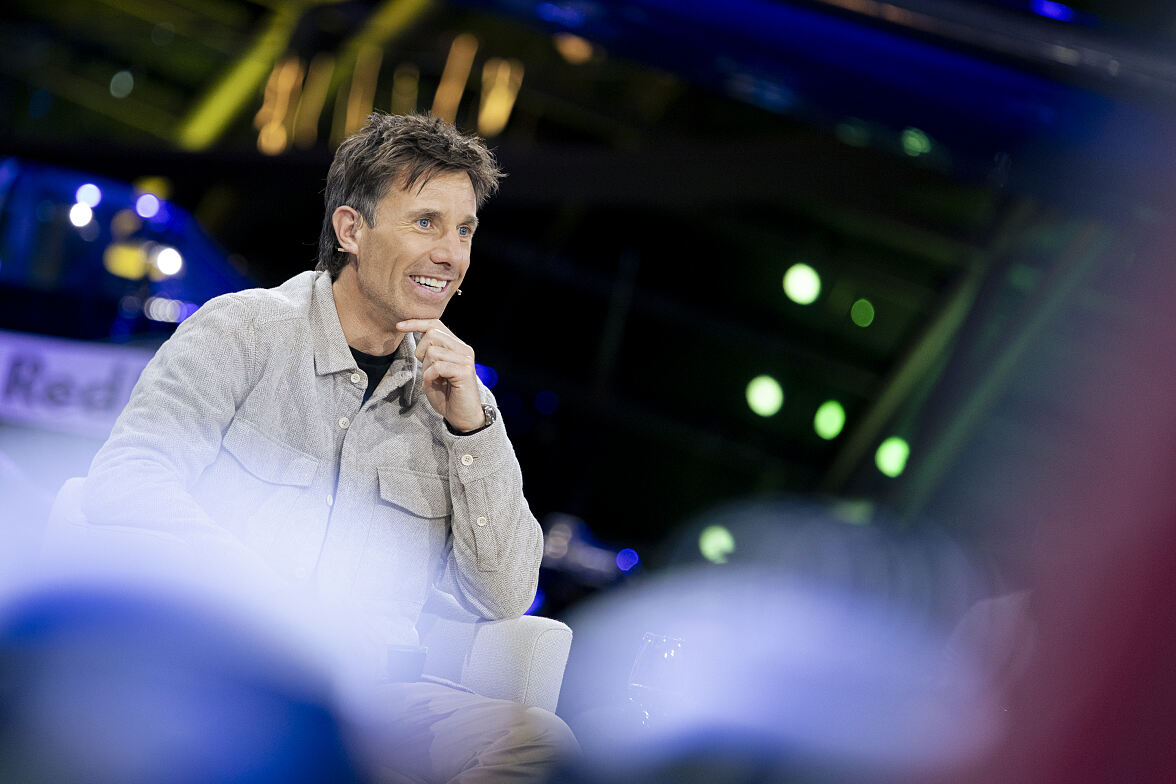 PW - 00 - Sport und Talk aus dem Hangar-7