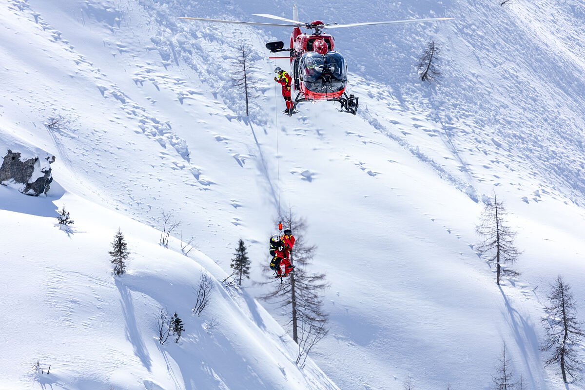 PW - 04 - Die Flugretter – Notruf in den Alpen