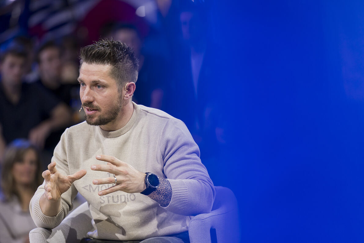 PW - 48 - Sport und Talk aus dem Hangar-7