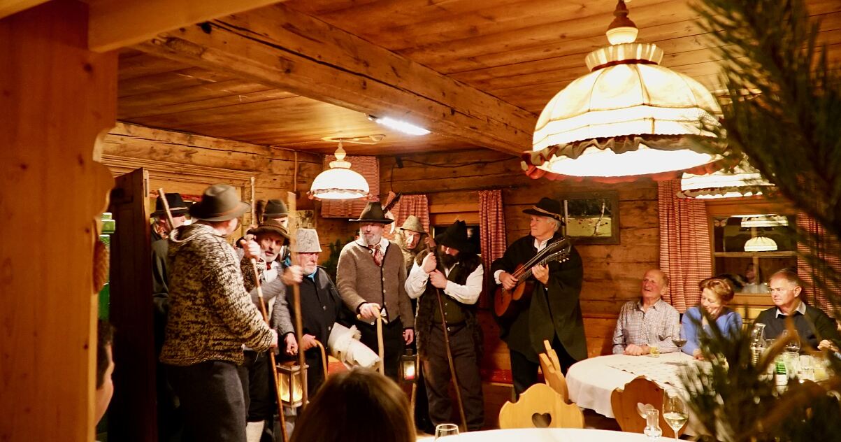 PW - 51 - Hoagascht - Klöpfln gehn in Tirol