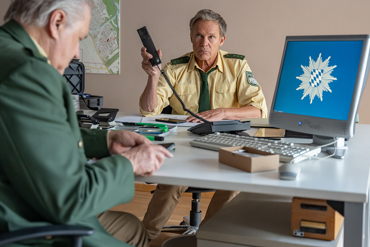 PW - 04 - Hubert ohne Staller - Tote Zeugen singen nicht