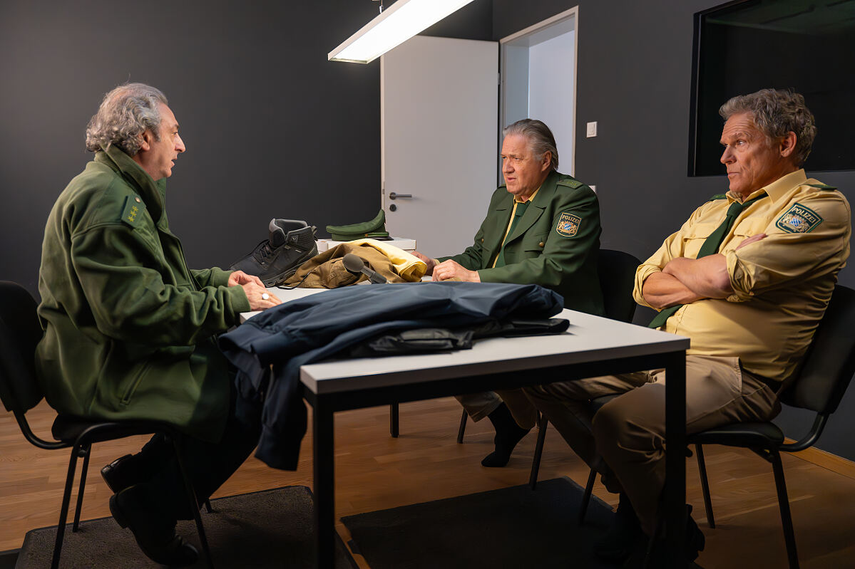 PW - 04 - Hubert ohne Staller - Tote Zeugen singen nicht