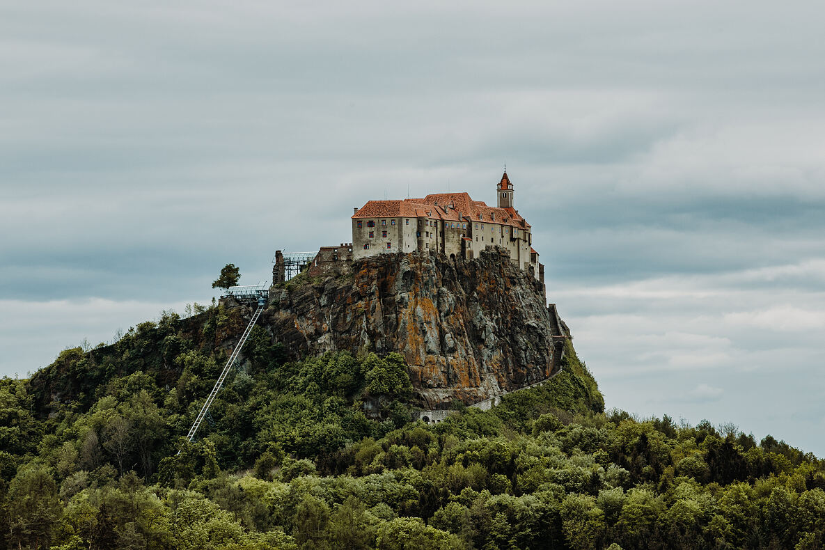 PW - 08 - Heimatleuchten - Schlösser, Burgen, Blaues Blut