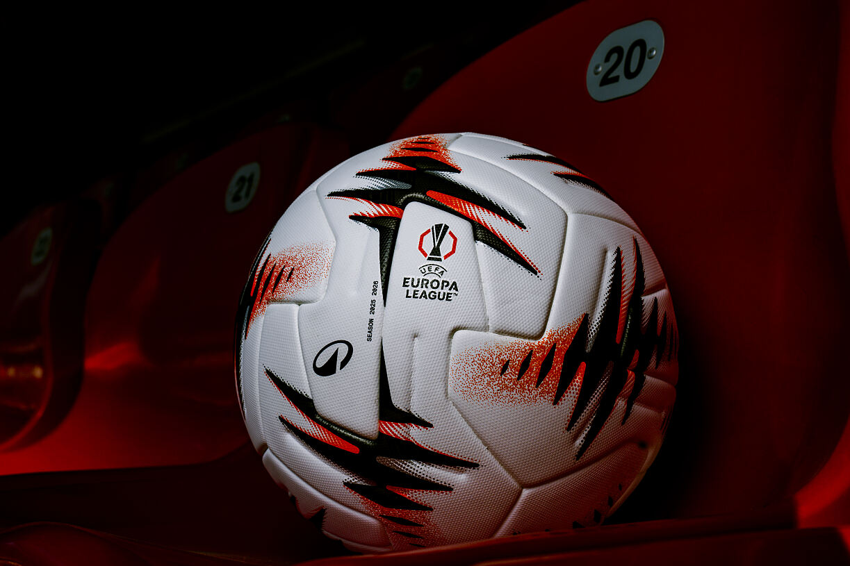 PW - 09 - UEFA Europa League