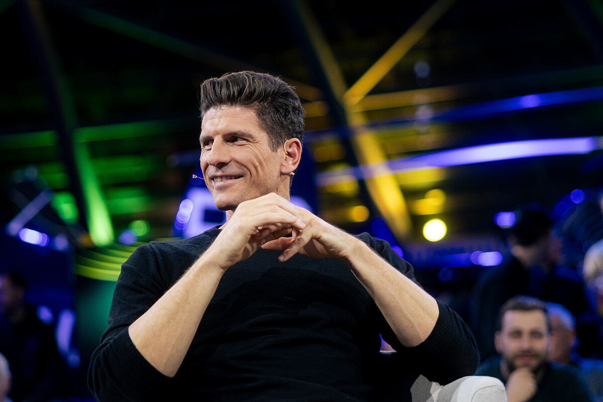 PW - 03 - Sport und Talk aus dem Hangar-7