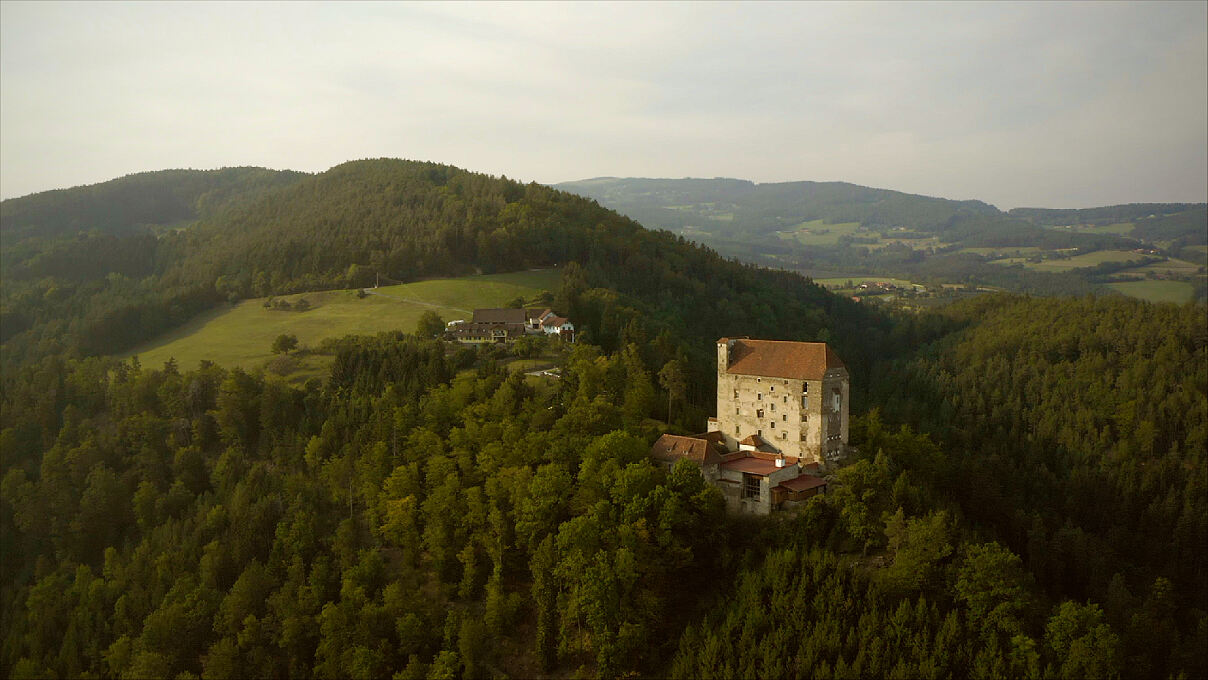 PW - 09 - Hier lässt sichs leben - Zuhause zwischen Zinnen