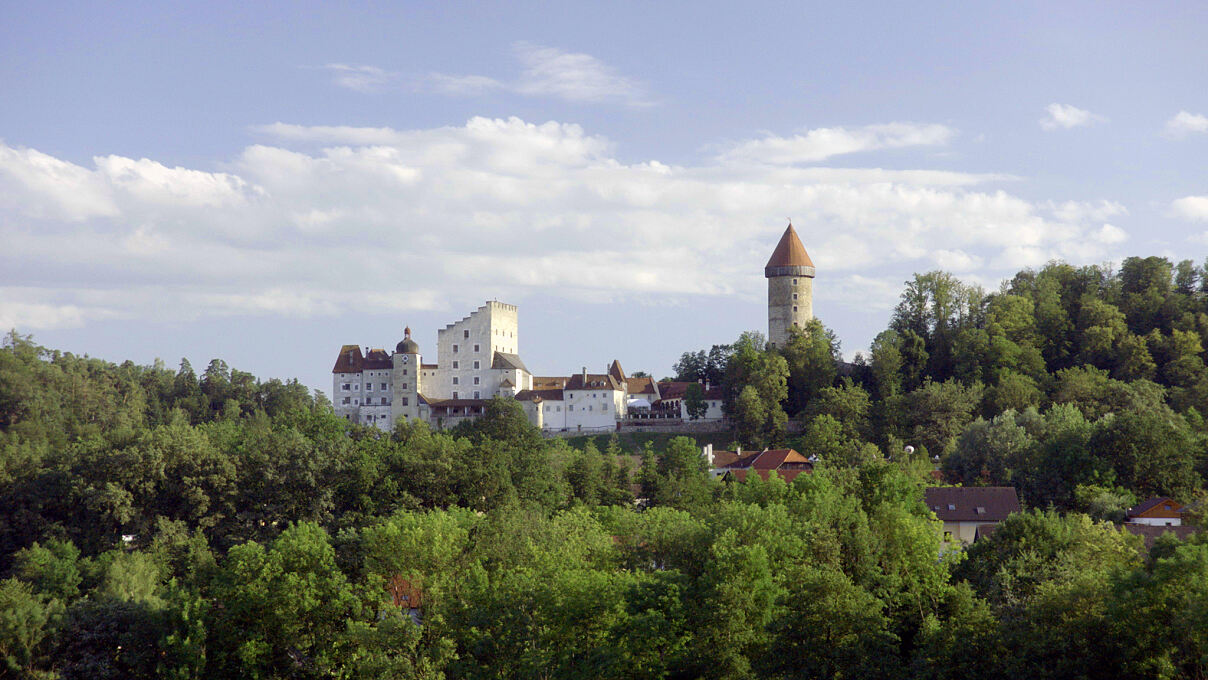PW - 09 - Hier lässt sichs leben - Zuhause zwischen Zinnen