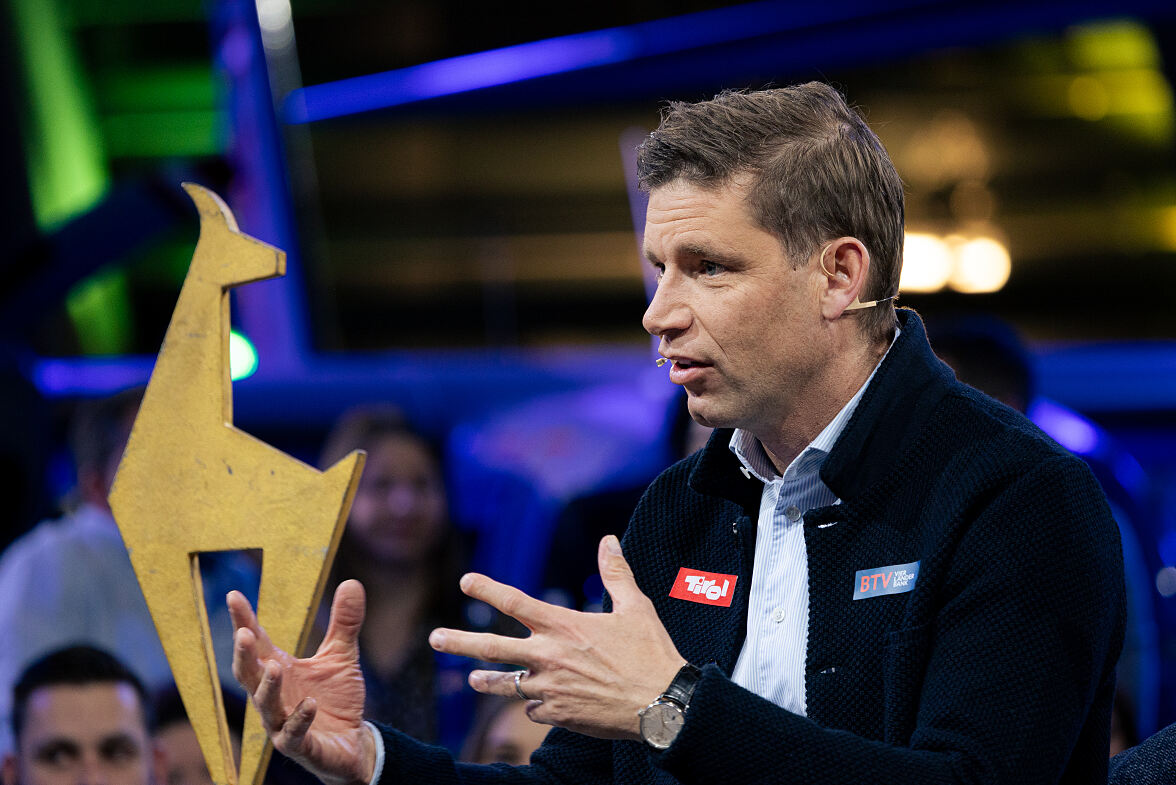 PW - 05 - Sport und Talk aus dem Hangar-7