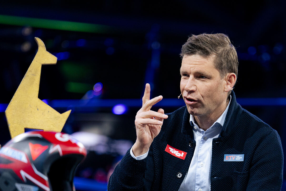 PW - 05 - Sport und Talk aus dem Hangar-7