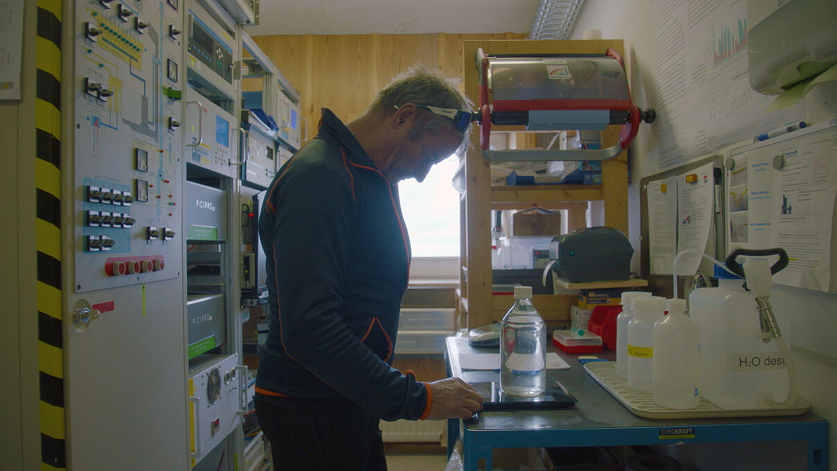 PW - 11 - Hier lässt sichs leben - Zuhause hoch droben