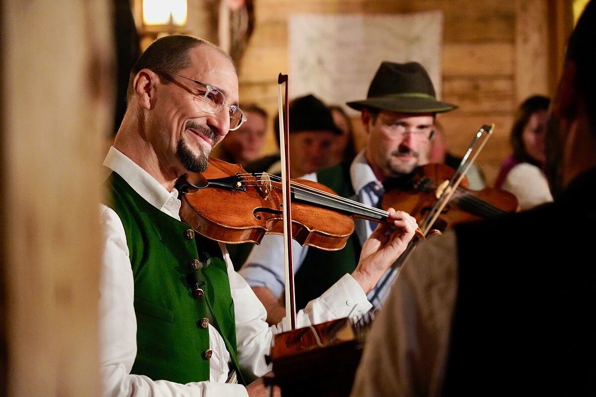 PW - 12 - Servus Musikantenstammtisch