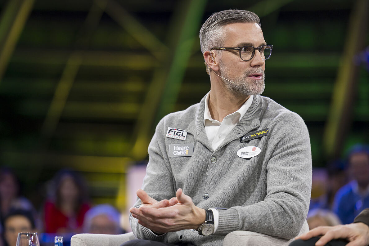 PW - 05 - Sport und Talk aus dem Hangar-7