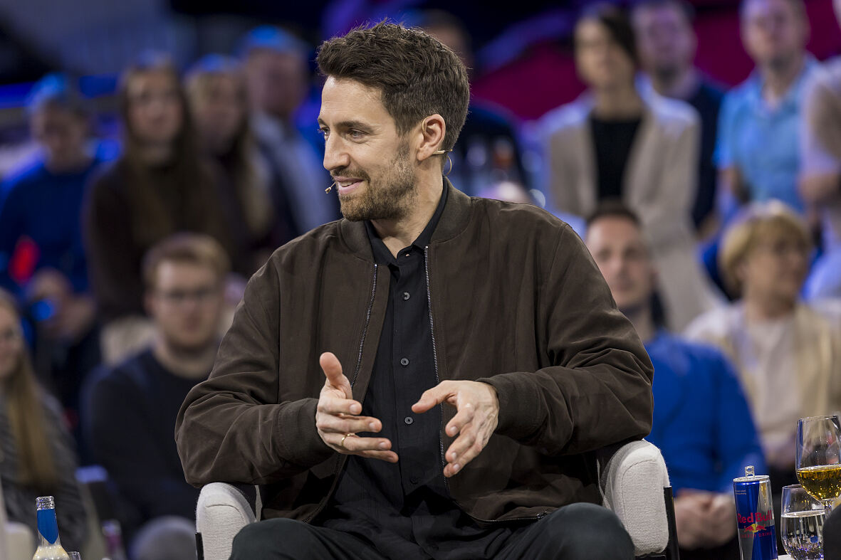 PW - 05 - Sport und Talk aus dem Hangar-7