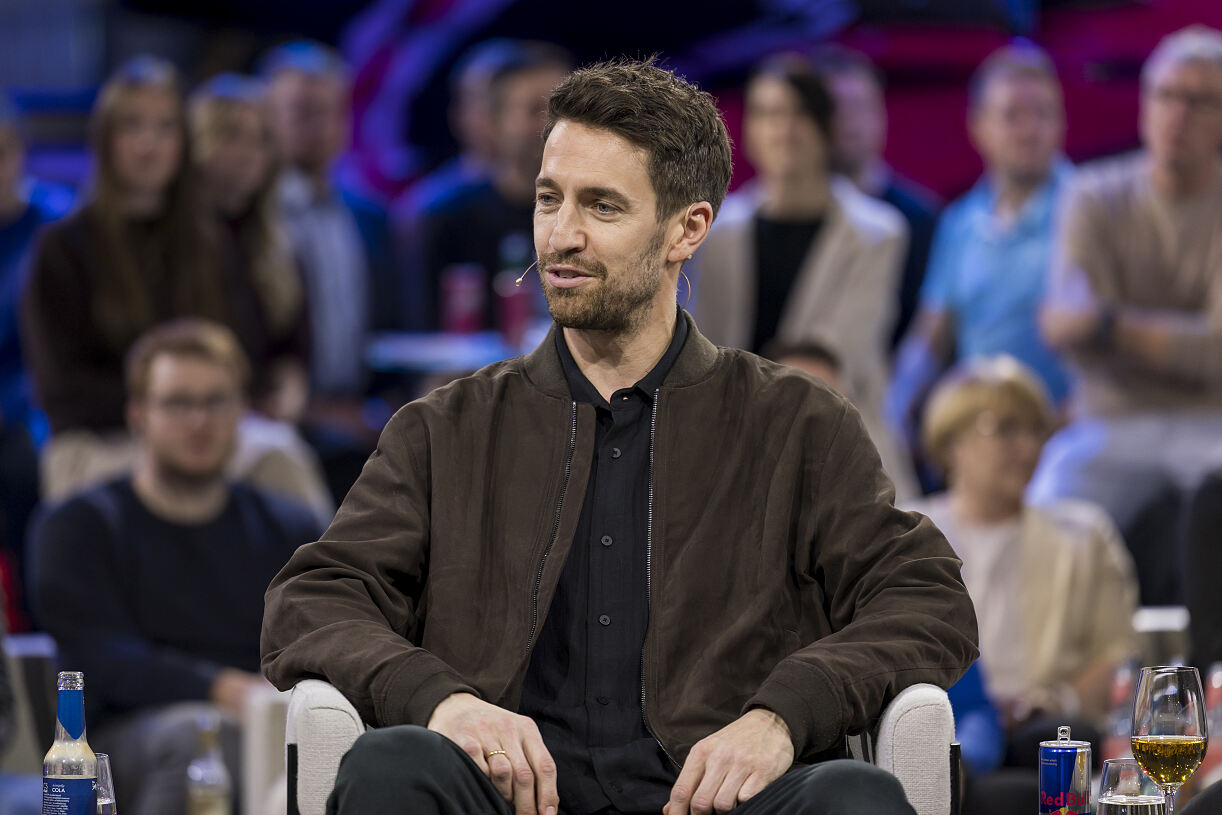 PW - 05 - Sport und Talk aus dem Hangar-7