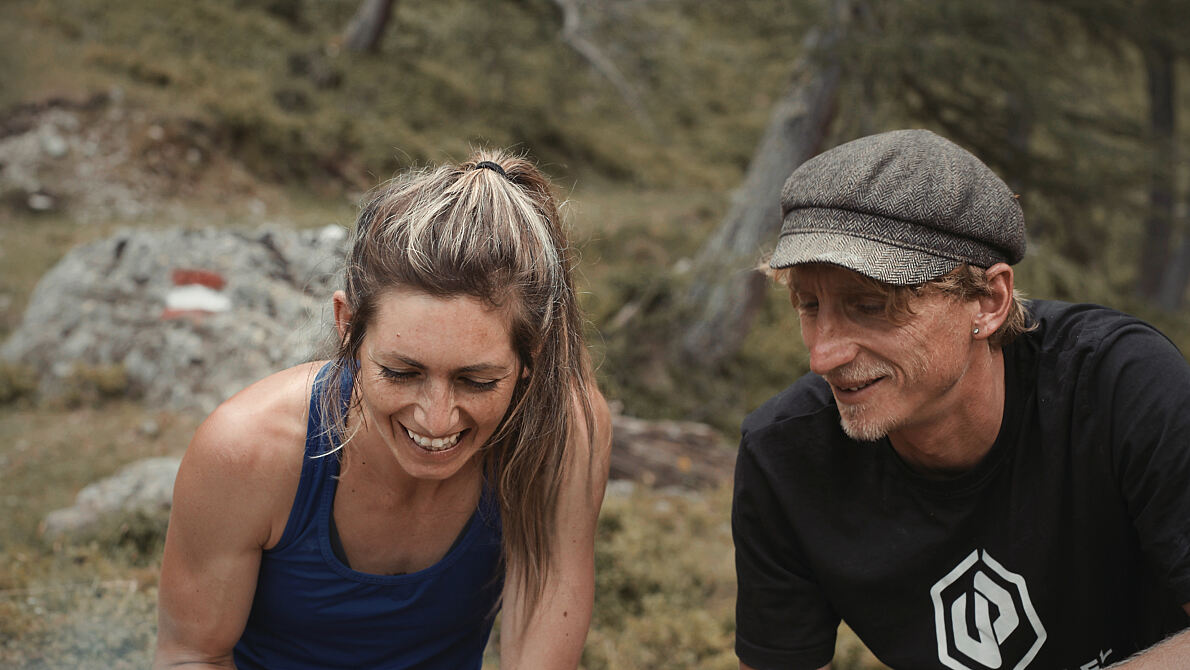 PW - 12 - Heimatleuchten - Hier lässt sich´s leben - Stilles Wasser, stilles Tal