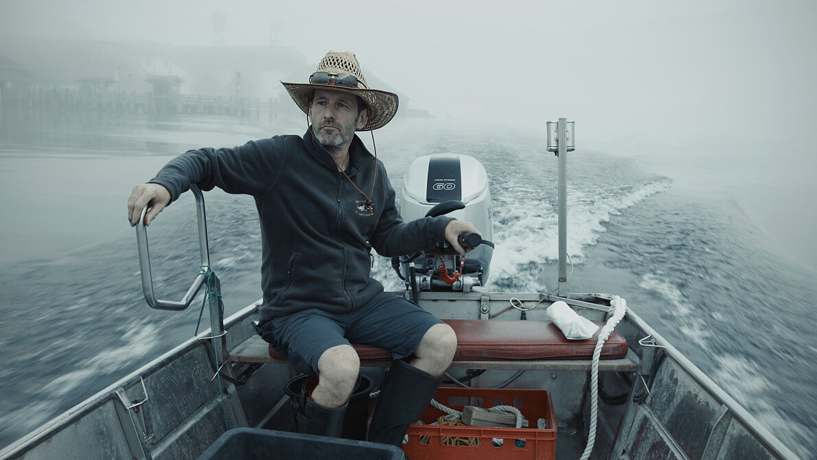 PW - 12 - Heimatleuchten - Hier lässt sich´s leben - Stilles Wasser, stilles Tal